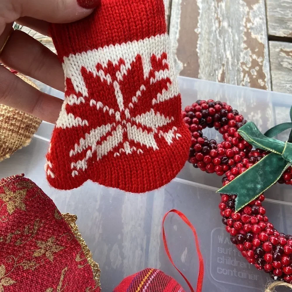 Xmas decor excellent condition bundle of 17 pieces